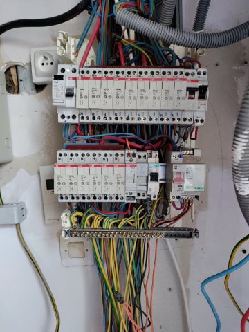 Rénovation électrique d'une ferme à Courzieu